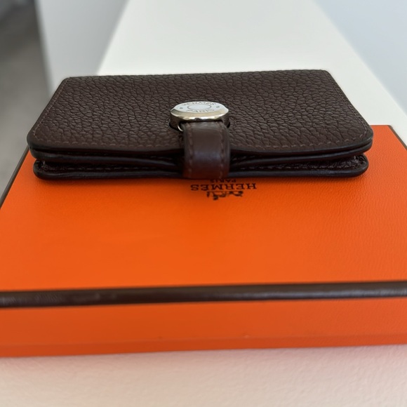 DOGON CARD HOLDER - Picture 9 of 12